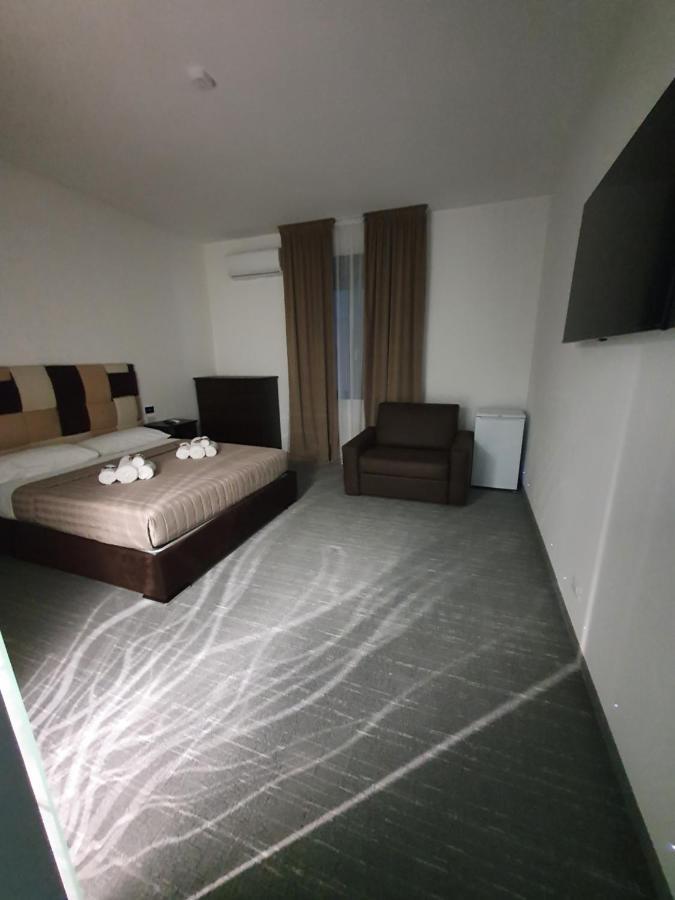 Camere Fiera Verona - Casanostra Eksteriør billede